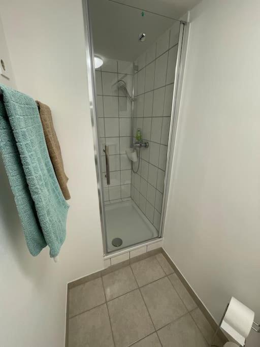 Comfortable Apartment In Commercial Centre Унтергахінг Екстер'єр фото